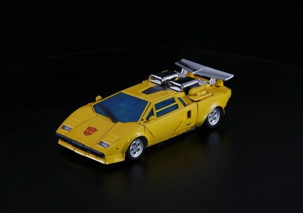 Masterpiece Sunstreaker MP 39 Stock Photos And Turnaround Images 18 (18 of 33)